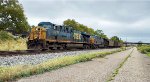 CSX 5279 leads E907 east.